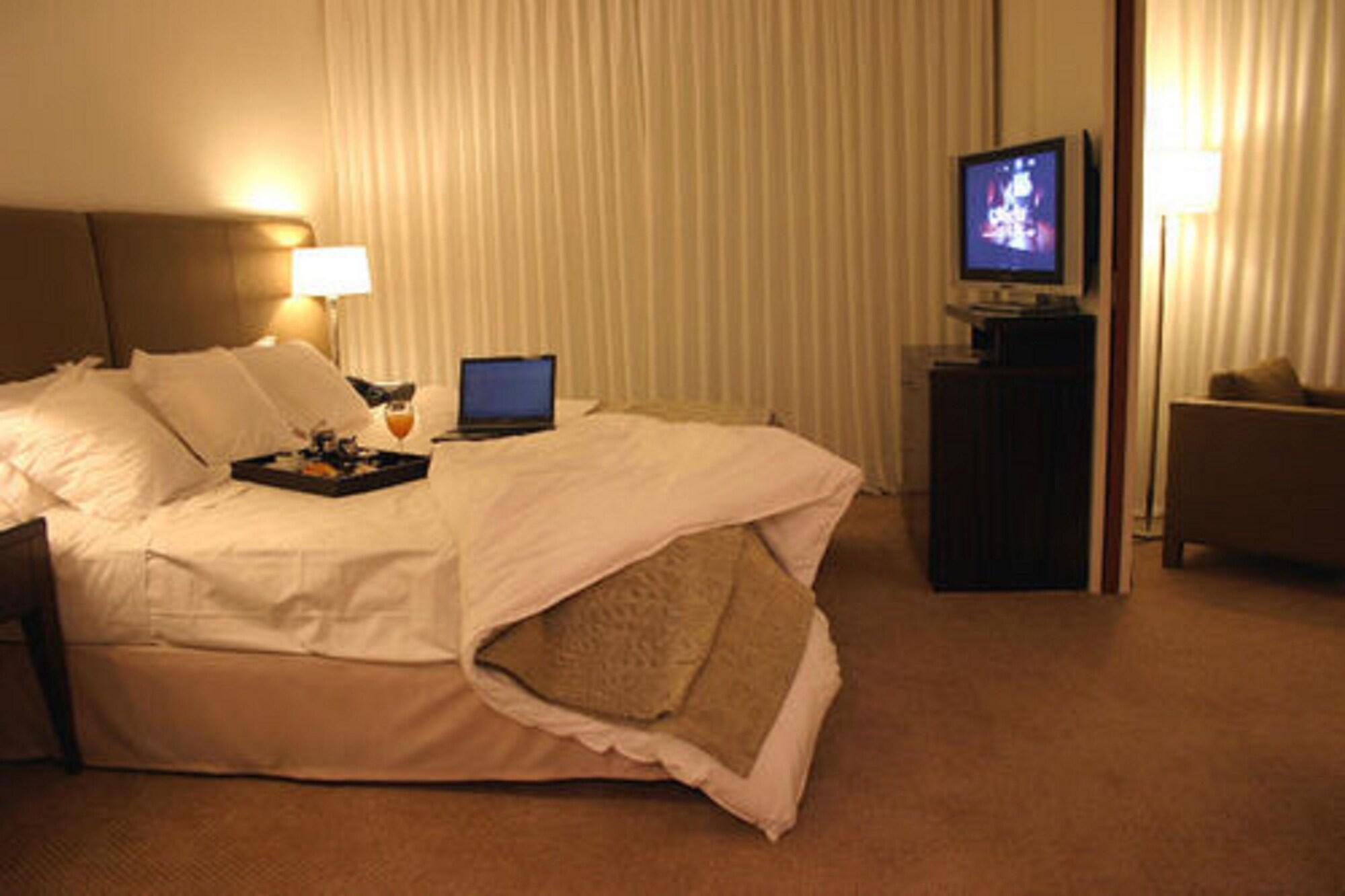 Ros Tower Hotel 5*