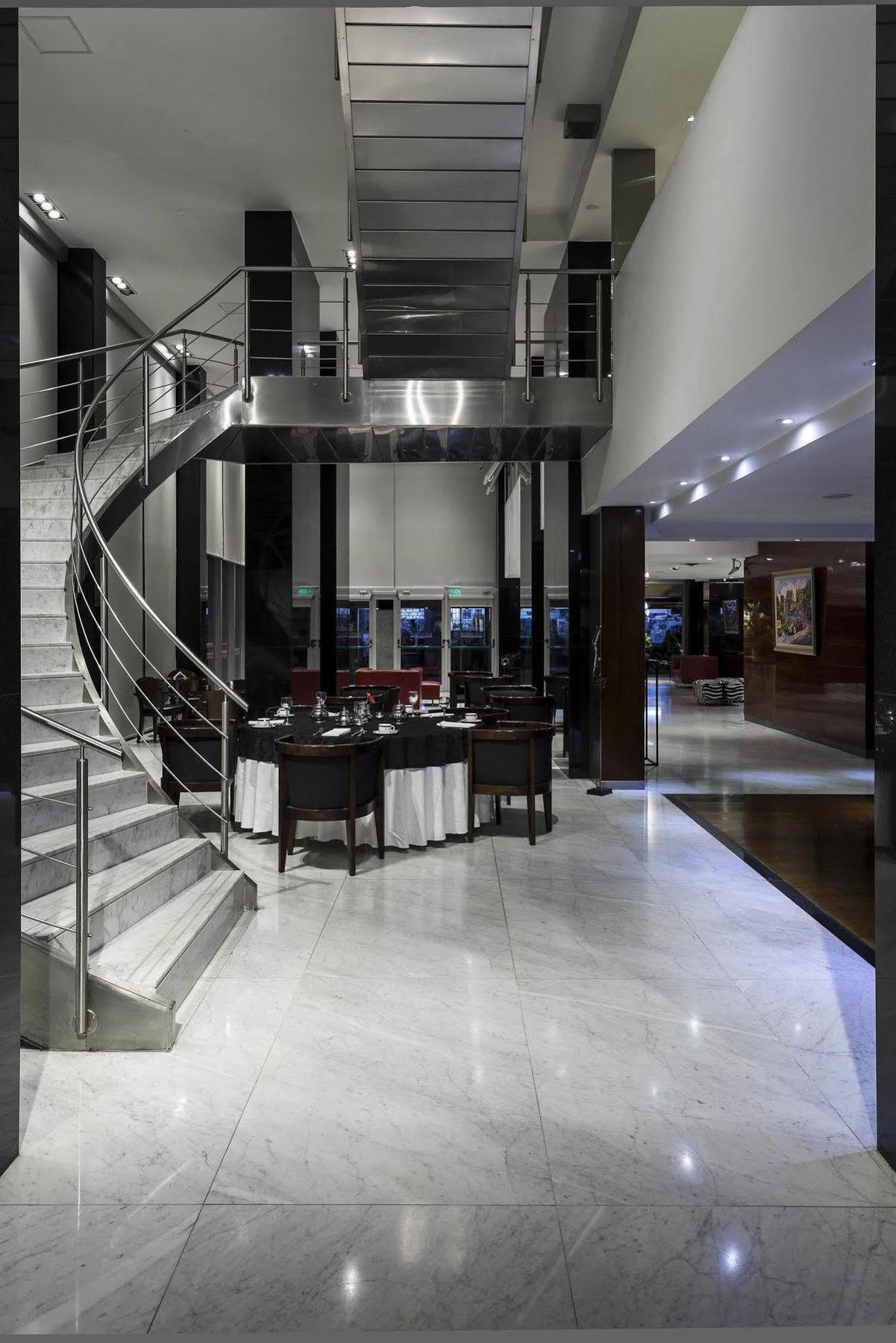 Ros Tower Rosario