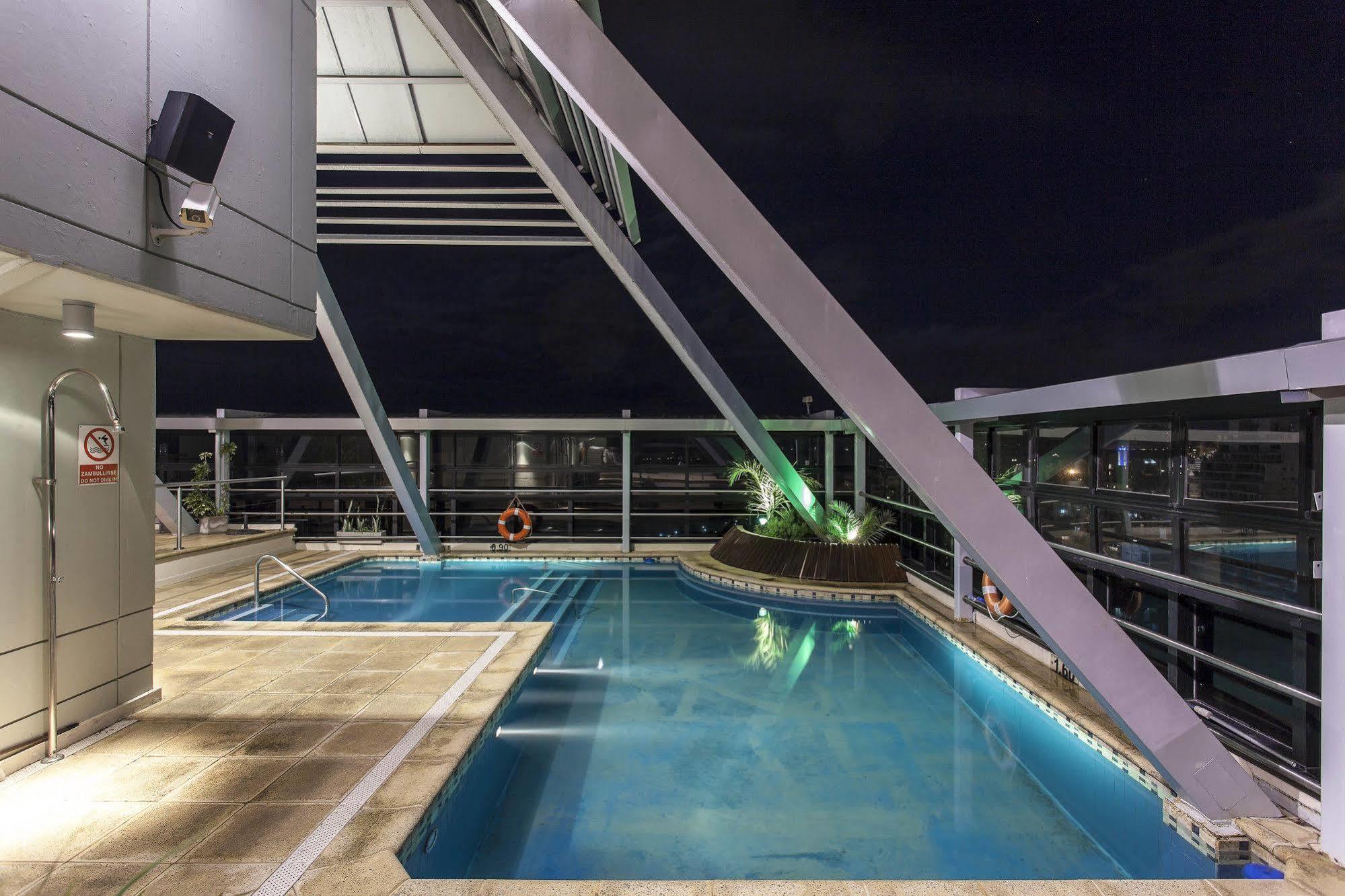 Hotel Ros Tower