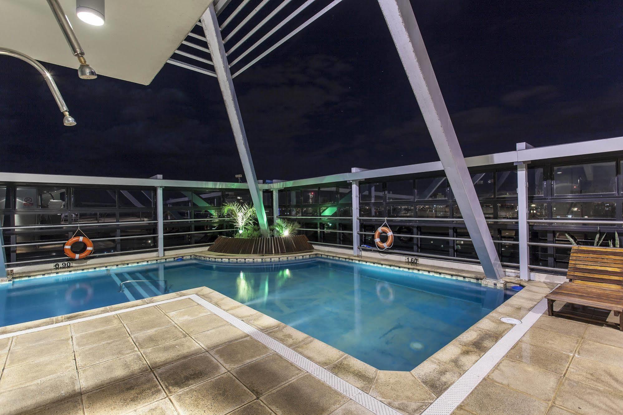 Ros Tower Hotel 5*